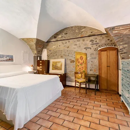 Casa Cerise